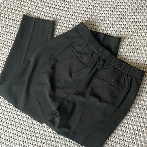 Banana Republic Factory Dark Charcoal Heather Hayden Pant 10 Petite Gray NWOT - Picture 7 of 12